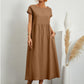 Vestido femenino de algodón con cuello redondo