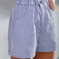 Pantalones cortos sueltos de rayas casuales