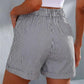 Pantalones cortos sueltos de rayas casuales